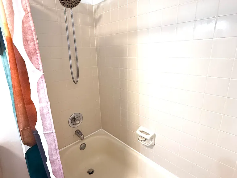 241 Andover Pl — Photo 15