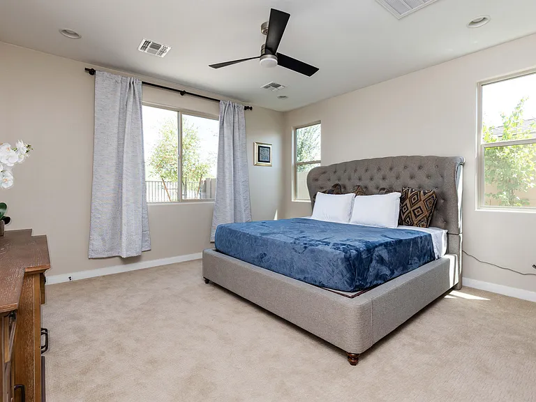 736 W Palo Verde Dr — Photo 7