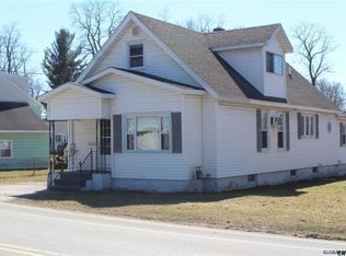 246 E Campbell Rd, Schenectady, NY 12303