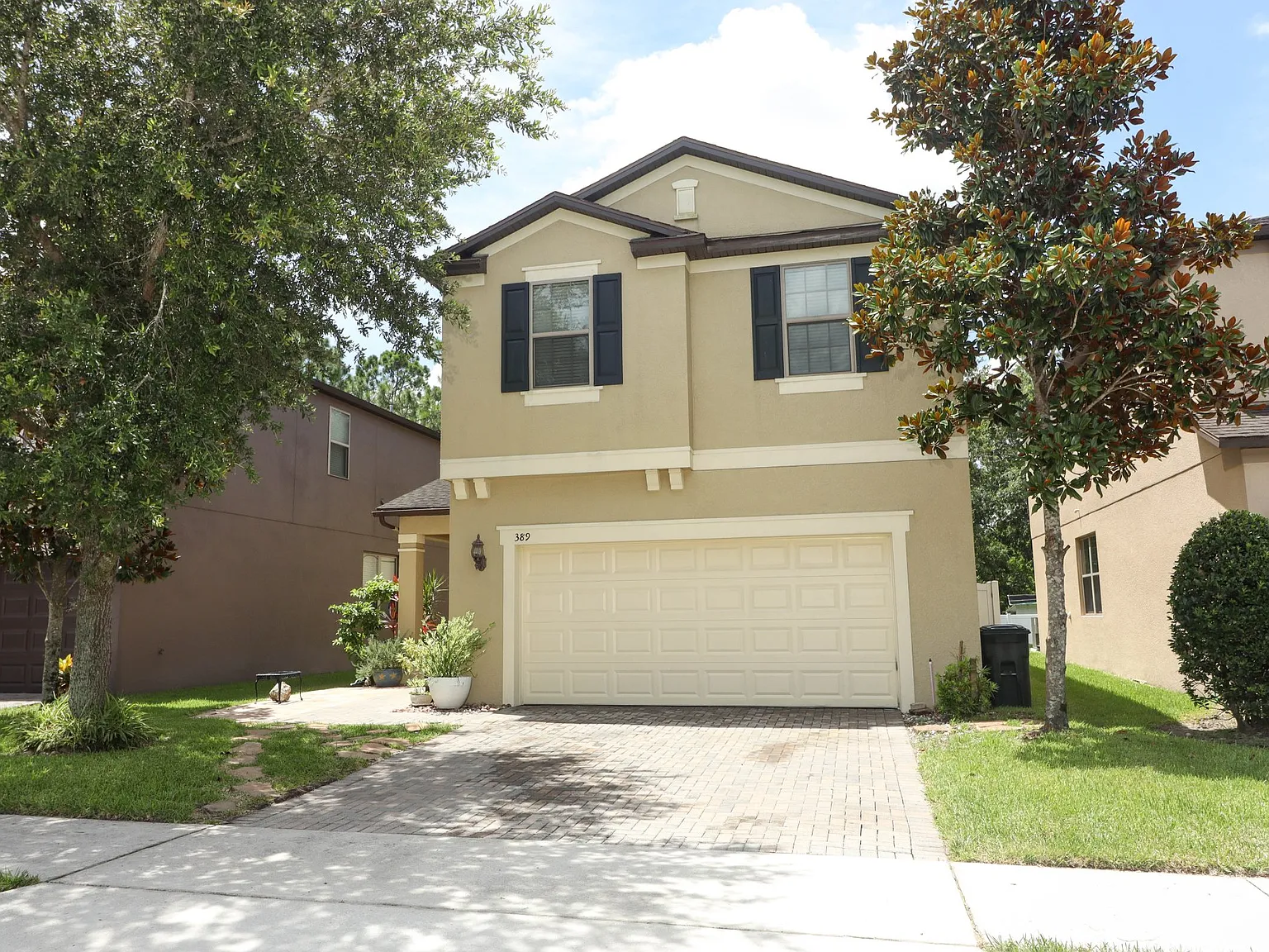 4 bed, 2.5 bath, 2444 sqft, $2,900 — Photo 1