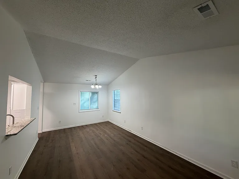 5008 Aberdun Ct — Photo 6