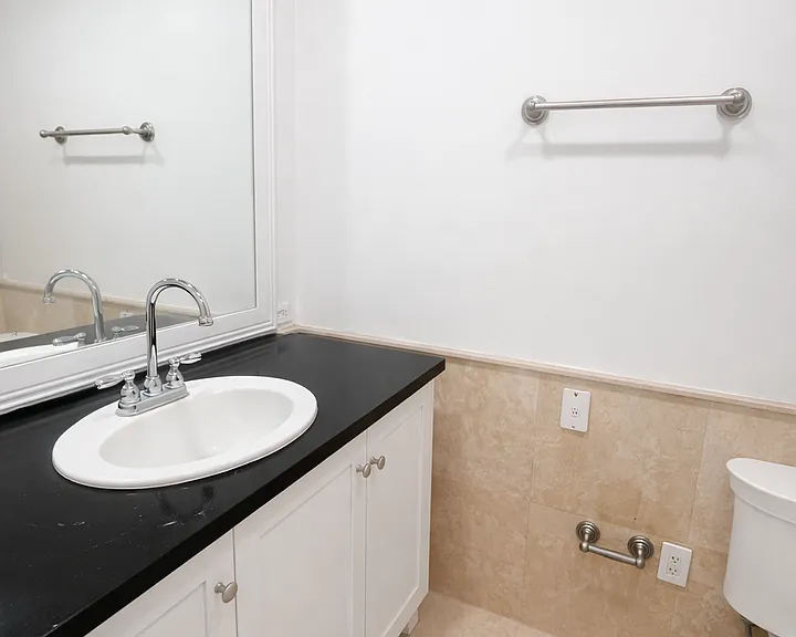 230 Calabria Ave — Photo 19