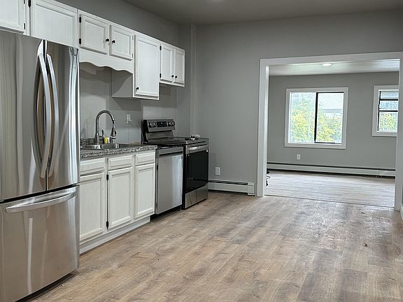 2nd image of 10 Sheldon Place