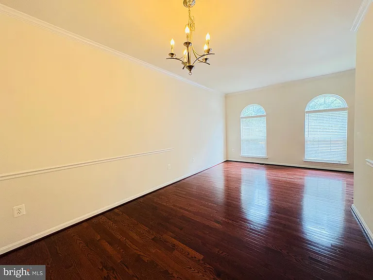 8268 Linblake Ct — Photo 6