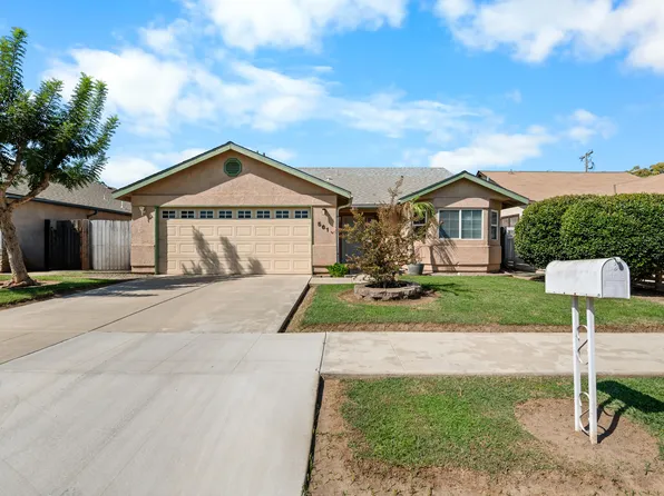 561 S Santa Clara Street, Tulare, CA 93274
