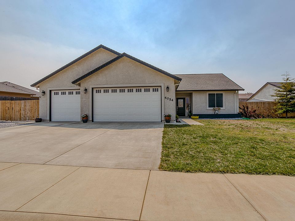 1st image of 4054 Hyde Park Ct