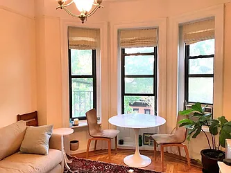 Rented by Rapid Realty Cobble Hill