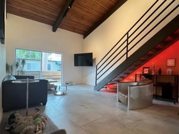 5460 White Oak Ave Unit A305, Encino, CA 91316