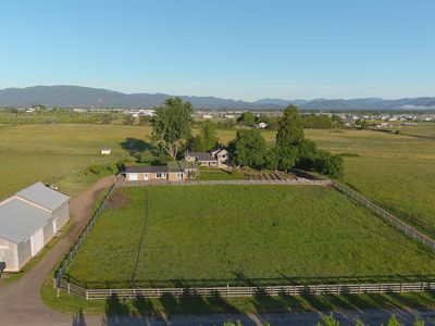 2176 E Vilas Rd, Medford, OR, 97504