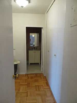 Sold by Sotheby's International Realty | media 16