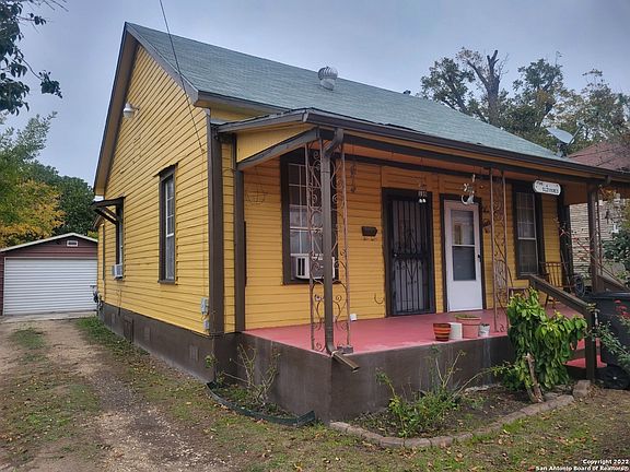 4th image of 119 Brooks St