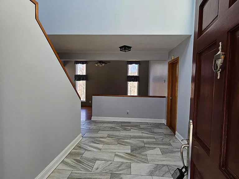 75 Horton Rd — Photo 4