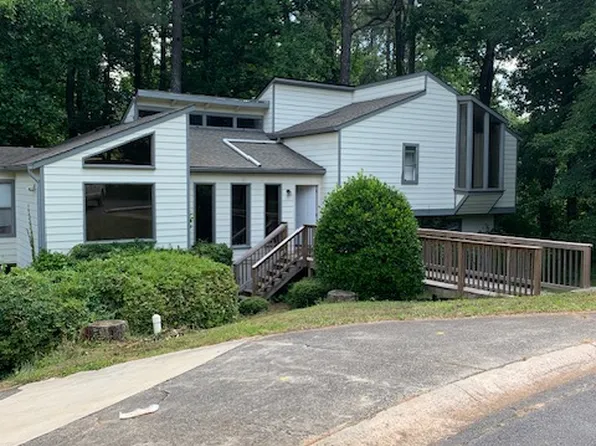 1360 Boxwood Trce NW, Acworth, GA 30102