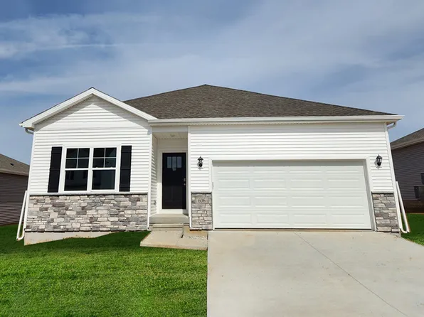 800 Driftwood Ave NW, Bondurant, IA 50035