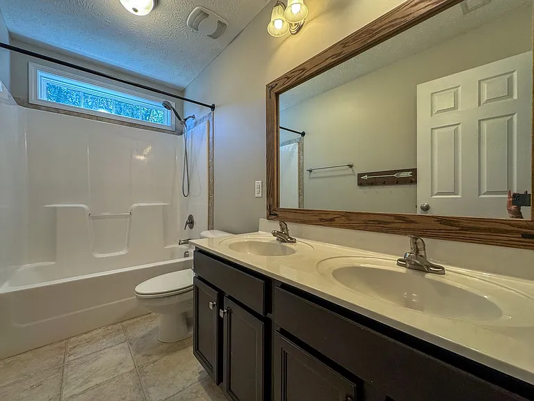 111 Whistling Pine Dr — Photo 23