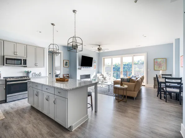 1208 Commerce St, Lynchburg, VA