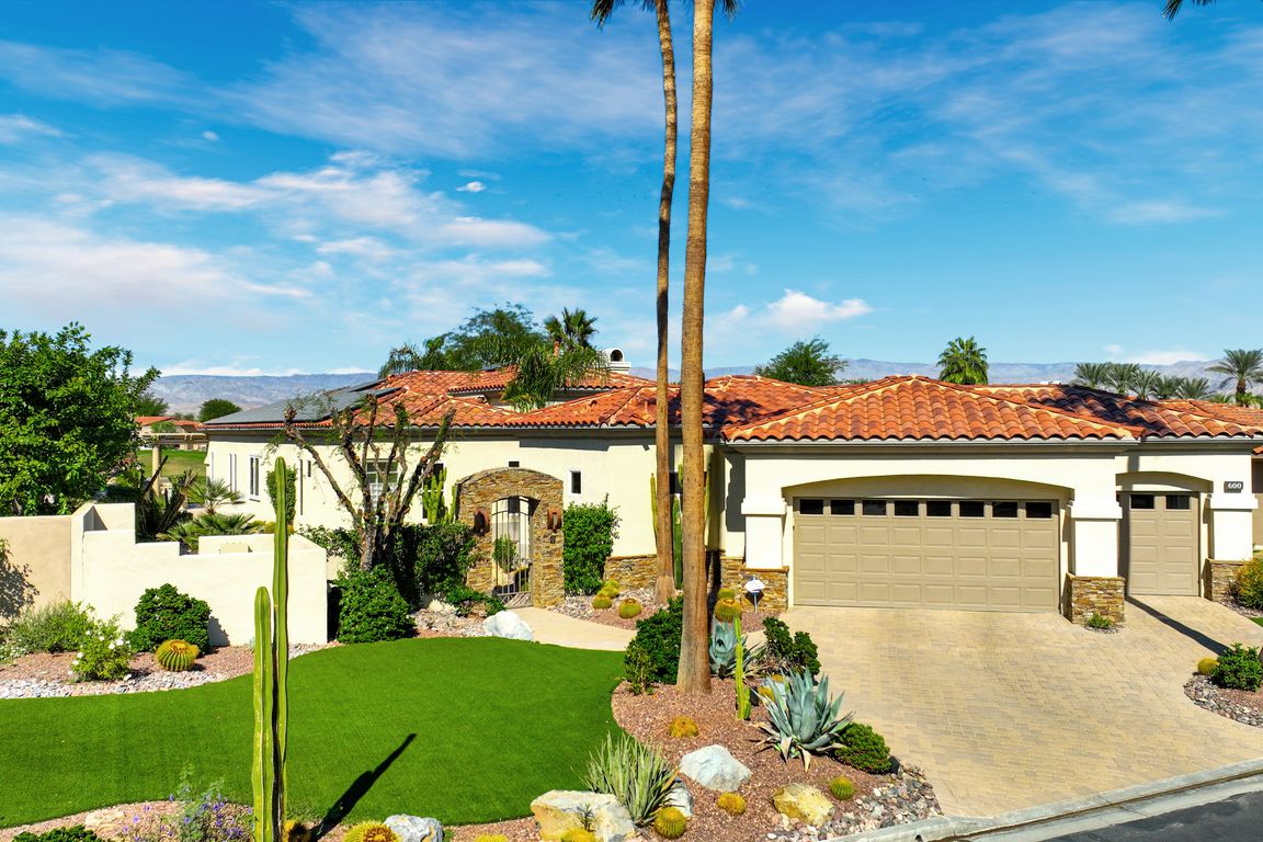 next background image