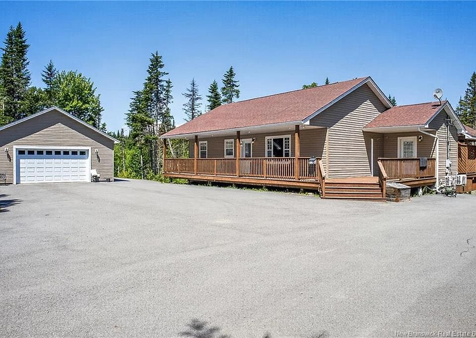 1st image of 29 Clinton Dr