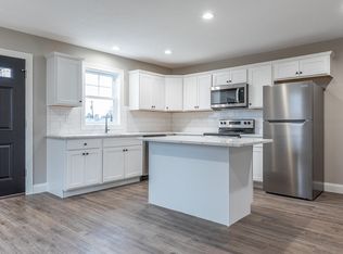 60 Cedar St, Ludlow, MA 01056