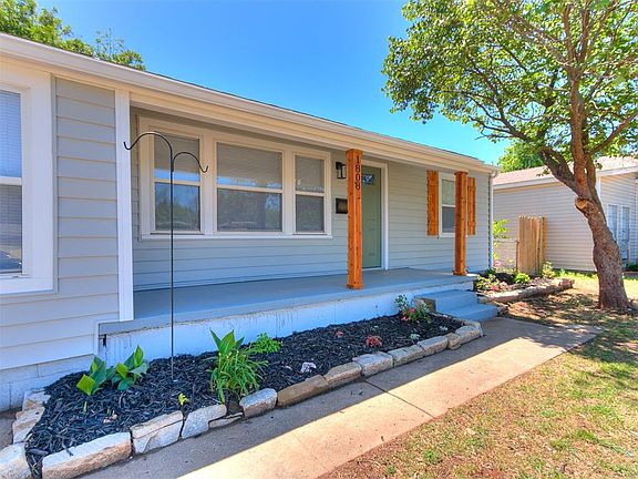 2nd image of 1808 Elm Dr