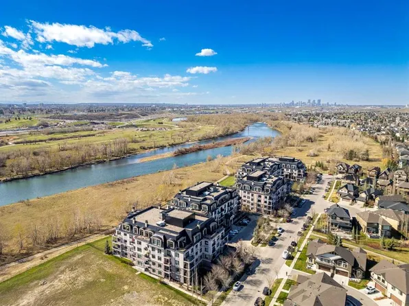 221 E Quarry Way SE #305, Calgary, AB T2C 5M7