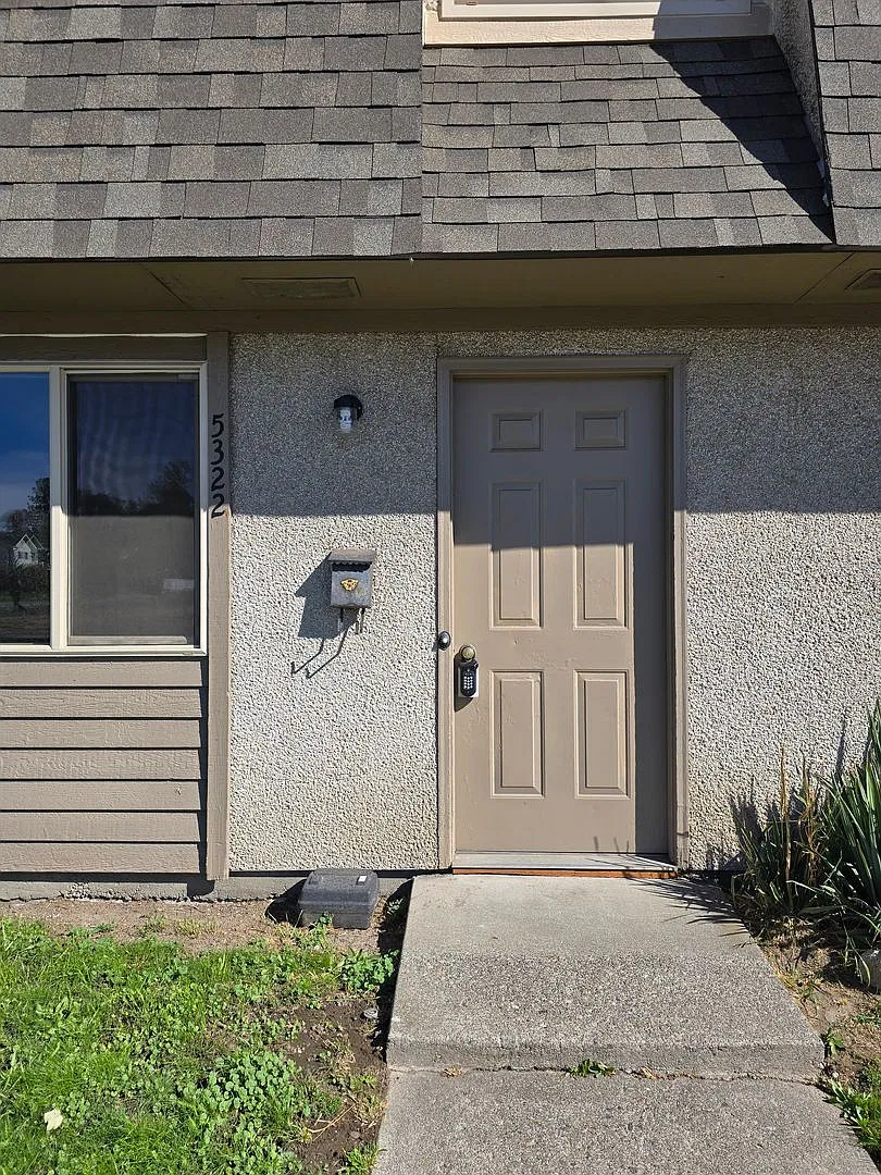 North Spokane 2bd 1.5 bath — Photo 4