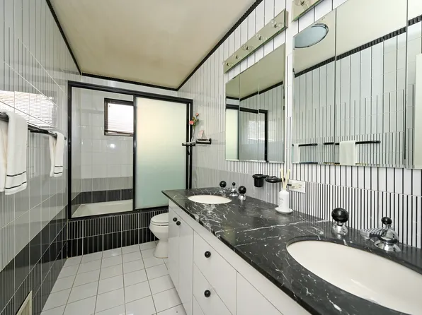 29 Kansas Place image 10 of 24