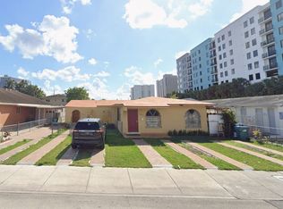 10850 SW 3rd St, Sweetwater, FL 33174