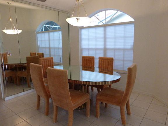 5th image of 6180 Floral Lakes Dr