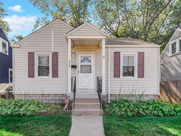 434 Mulberry St, Hammond, IN 46324