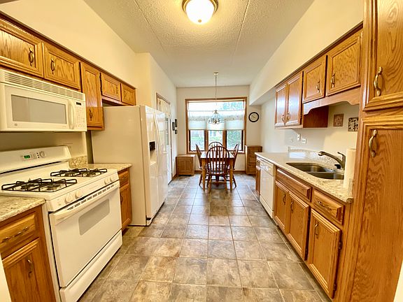 4th image of 6293 Misty Pines Ct Unit 1