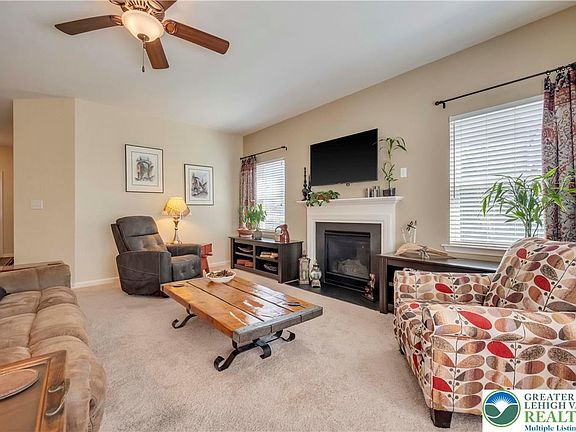 5th image of 2188 Eagles Landing Dr