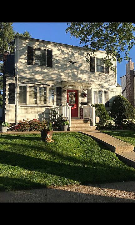 1st image of 701 N Railroad Ave