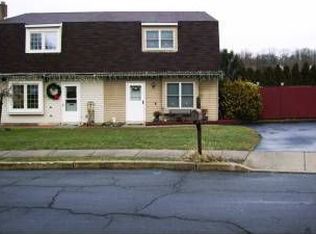 722 Lexington Way, Perkasie, PA 18944