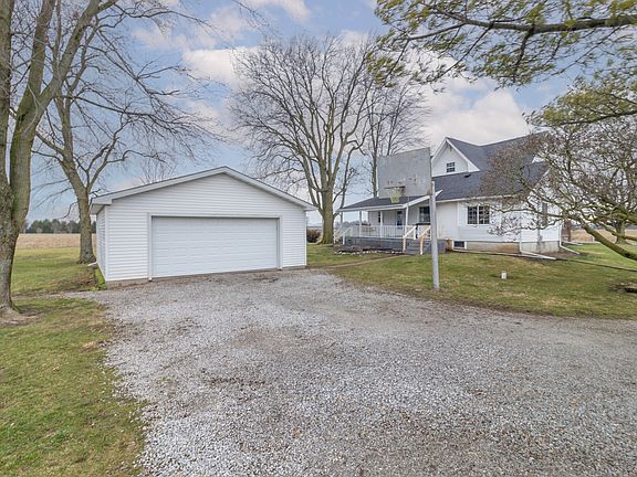 3rd image of 4067 E County Road 500 S
