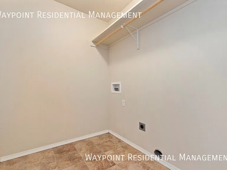 8786 Pine Nut Ln — Photo 25