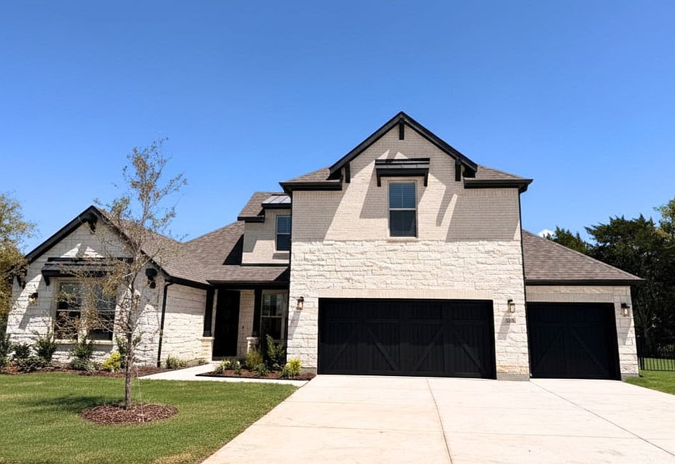 Kerrville Hill Country M Exterior