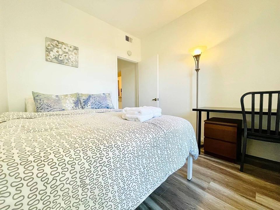 63 Alicante Aisle Irvine, CA Zillow Apartments for Rent in Irvine