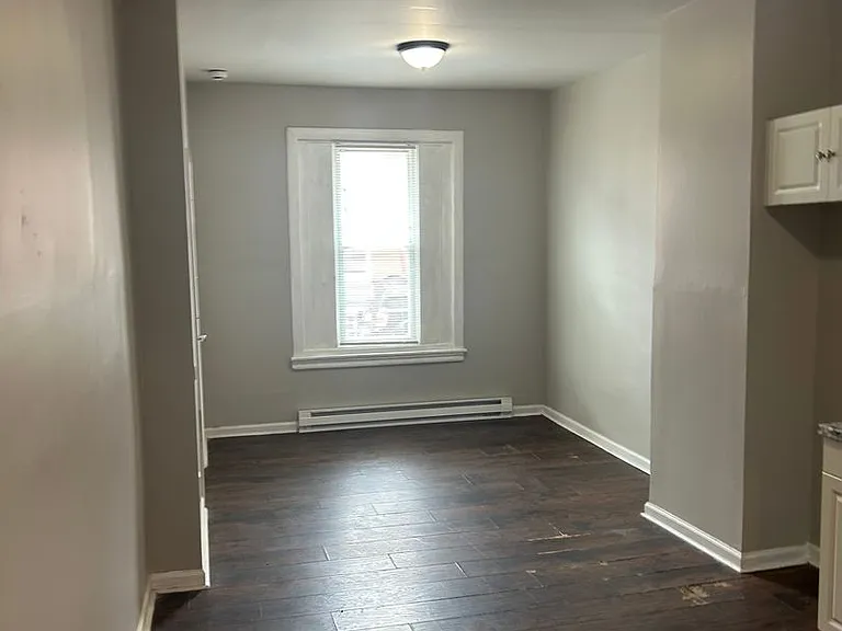 2069 E Pacific Street — Photo 5