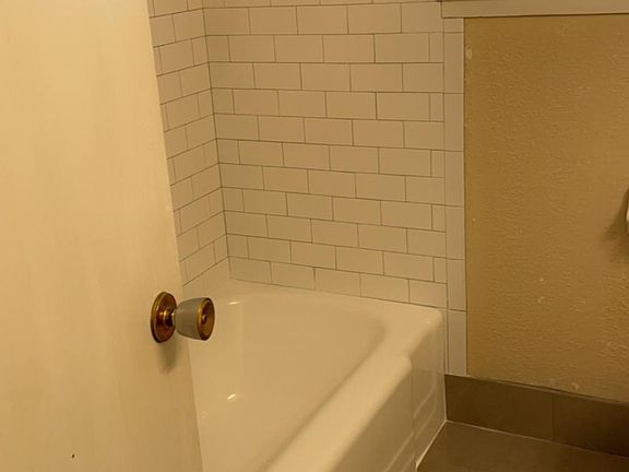 4th image of 430 Gist Dr