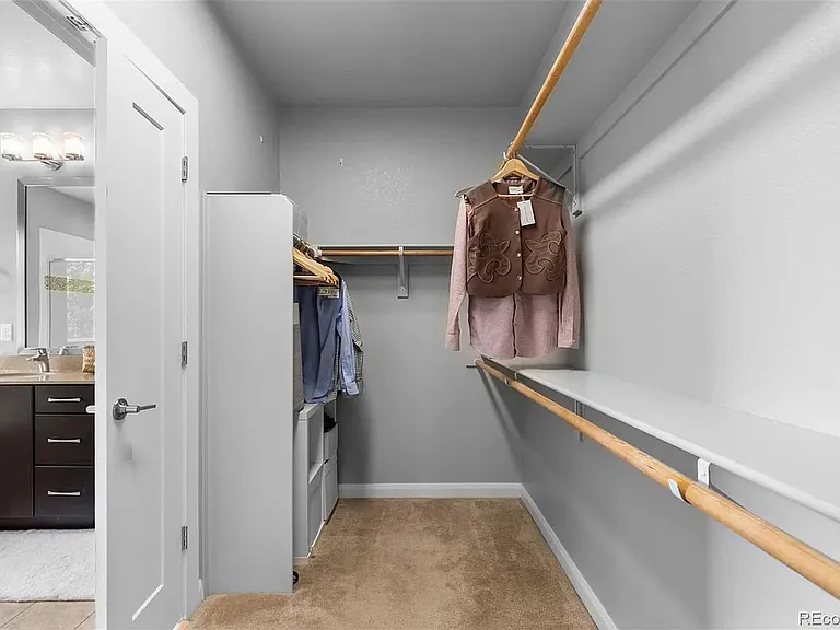 6771 Raritan Dr — Photo 17