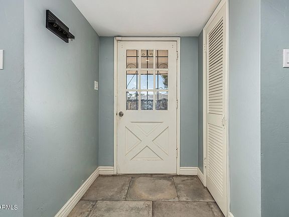 3rd image of 4628 E Holly St
