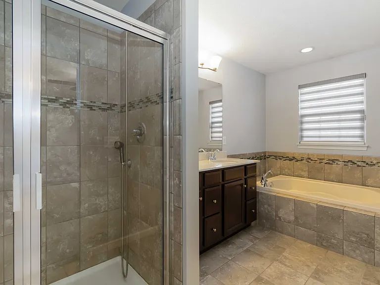 3432 Hidden Falls Ct — Photo 13