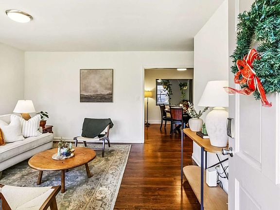 2nd image of 1044 N Carter Rd