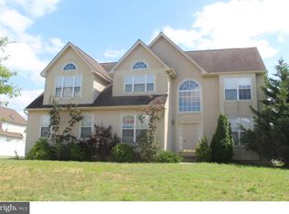 916 Frescoes Way, Williamstown, NJ 08094