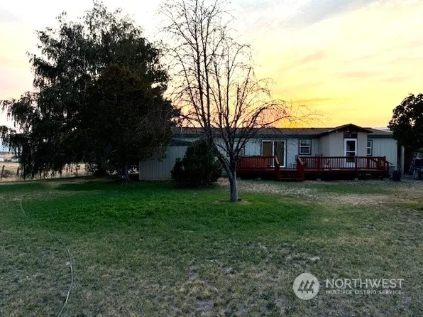 230 Windy Lane, Yakima, WA 98903
