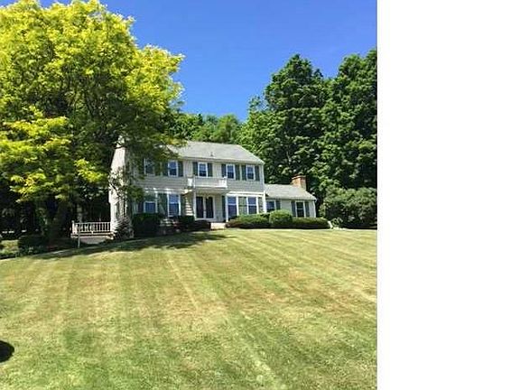 2nd image of 431 Surrey Dr