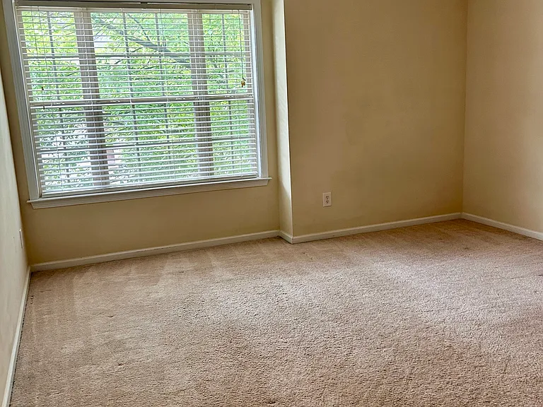 1187 Kendrew Pass — Photo 12