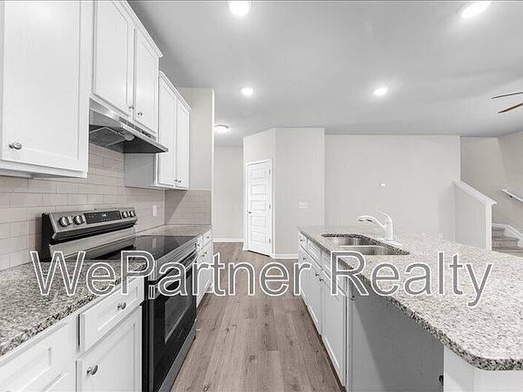 4th image of 109 Vickery Ln NW