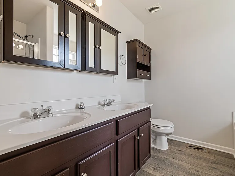 1006 Solomon Ln — Photo 35
